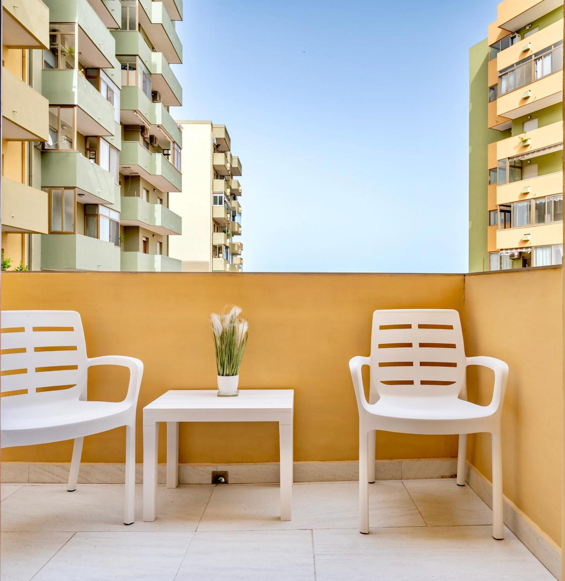 Kalbia Apartment Or Rooms Renovated, Functional, Intimate And More Cagliari Extérieur photo
