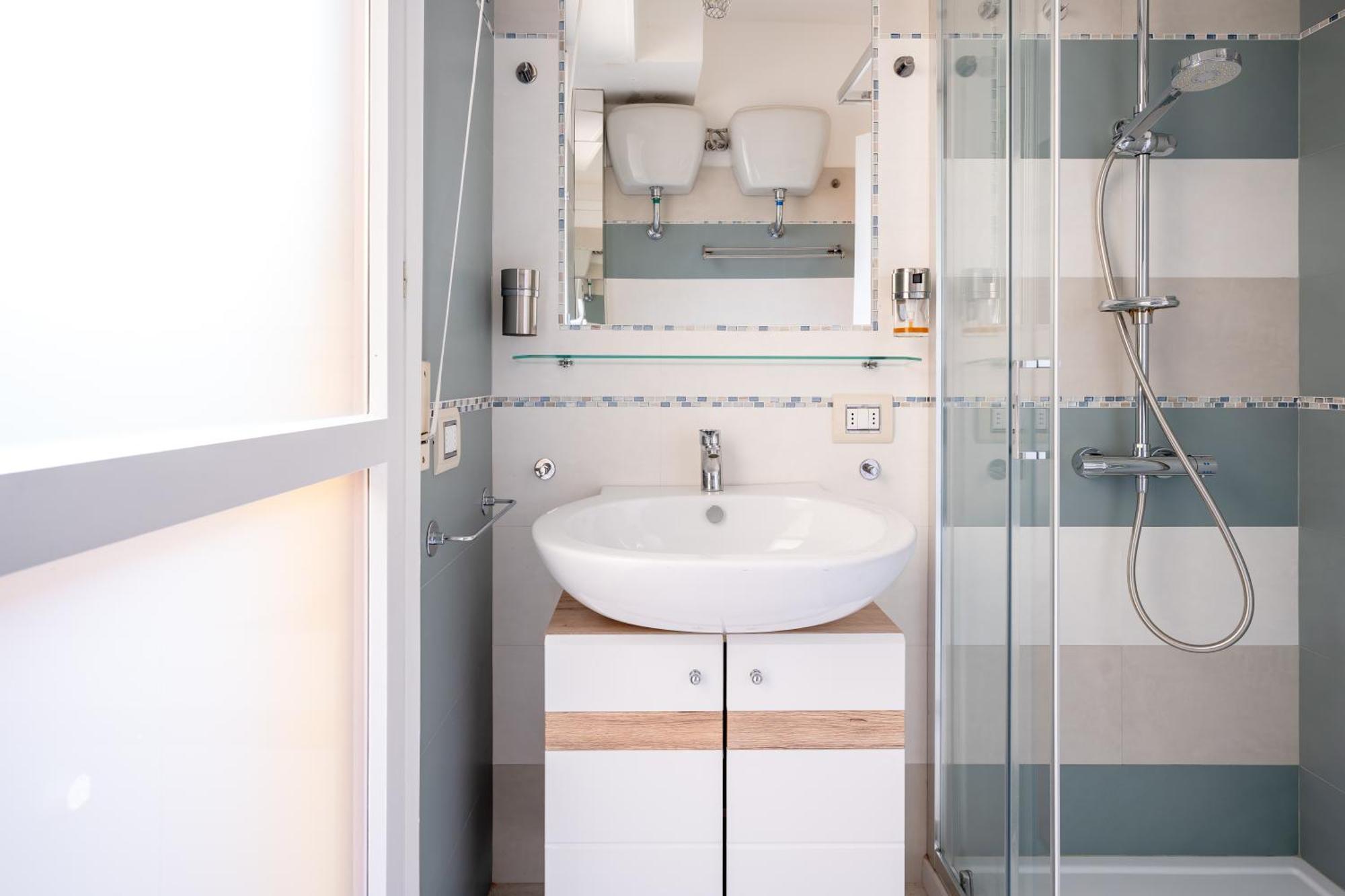 Kalbia Apartment Or Rooms Renovated, Functional, Intimate And More Cagliari Extérieur photo
